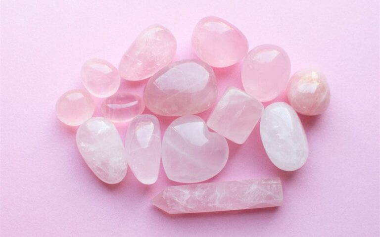 what crystal represents love